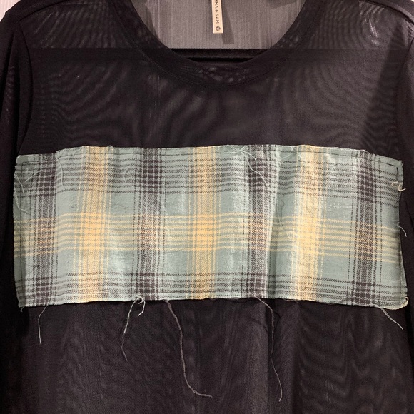 Mesh shirt w flannel patch - Picture 2 of 3